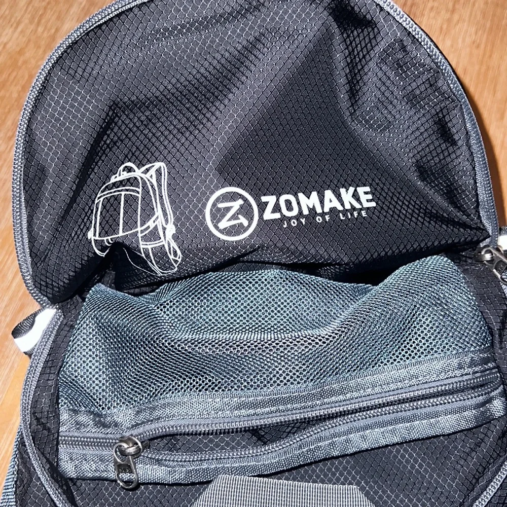 Zomake packable backpack.